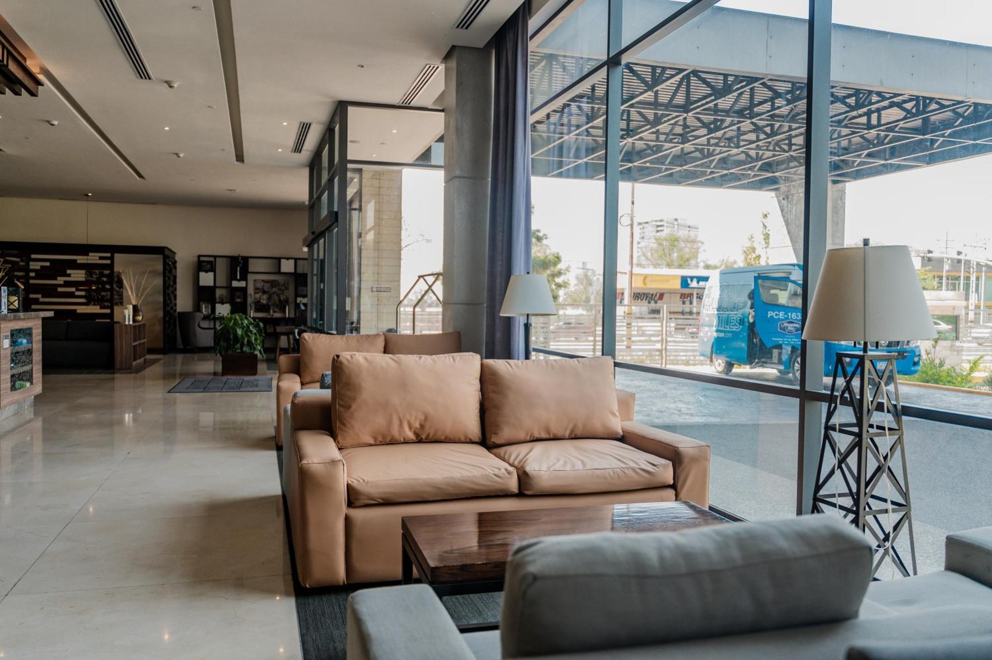 Hampton Inn By Hilton Celaya Celaya  Exterior photo